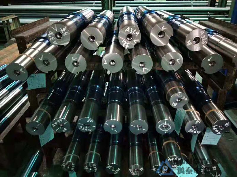 YE2-132S-4电机轴伸两端打孔、特殊法兰